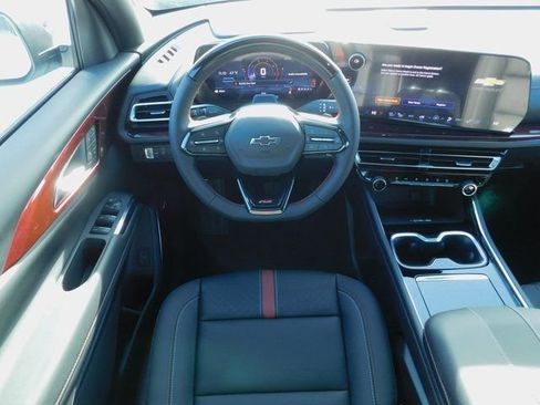 New 2026 Chevrolet Traverse RS w/ LPO, Illumination Package image 16