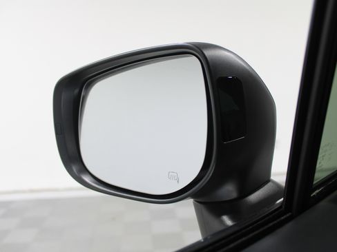 Used 2020 Subaru Forester Touring image 18