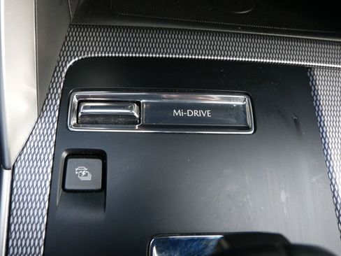 Used 2025 MAZDA CX-90 Plug-In Hybrid w/Premium Sport AWD/4WD image 24