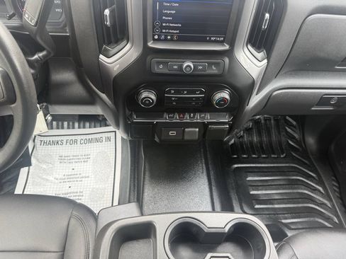 Used 2019 Chevrolet Silverado 1500 W/T w/ WT Fleet Convenience Package AWD/4WD image 29