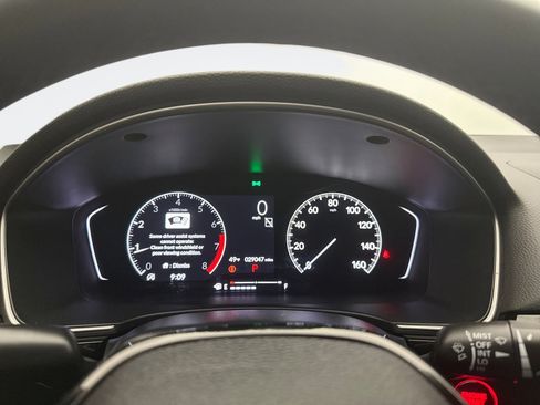 Used 2024 Honda Civic EX-L image 9