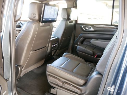 Used 2021 Chevrolet Suburban Z71 w/ Rear Media and Nav Package image 22