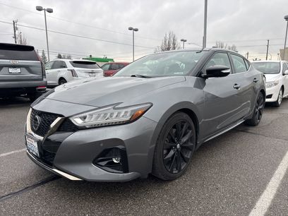 Used 2019 Nissan Maxima SR w/ Sport Mat Group