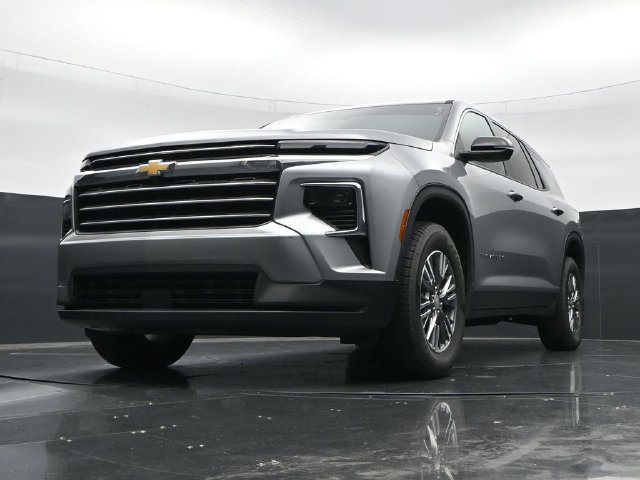 Used 2025 Chevrolet Traverse LT AWD/4WD image 50
