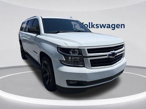 Used 2020 Chevrolet Suburban Premier AWD/4WD image 7