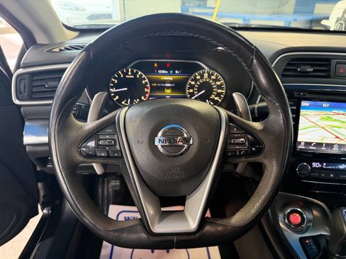 Used 2016 Nissan Maxima SR image 21