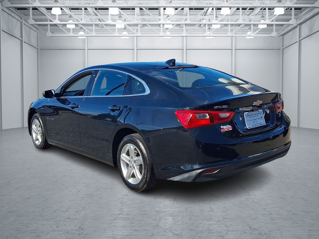 Used 2024 Chevrolet Malibu LT FWD image 7