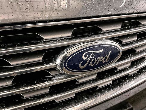 Used 2022 Ford Edge SEL w/ Convenience Package image 29