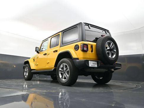 Used 2021 Jeep Wrangler Unlimited Sahara AWD/4WD image 23