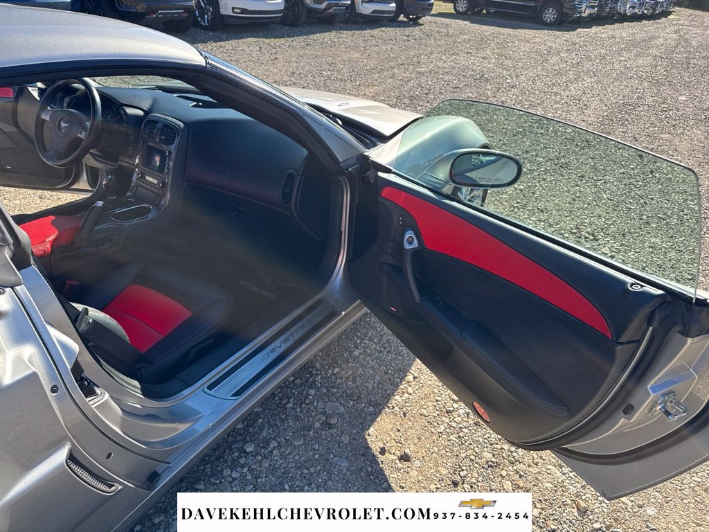 Used 2008 Chevrolet Corvette Z06 w/ Preferred Equipment Group RWD image 19