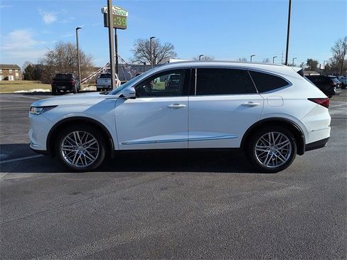 Used 2022 Acura MDX SH-AWD w/ Advance Package image 4
