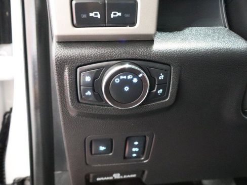 Used 2017 Ford F350 4x4 Crew Cab Super Duty image 35
