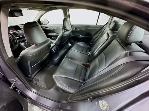 Used 2017 Honda Accord EX-L image 24