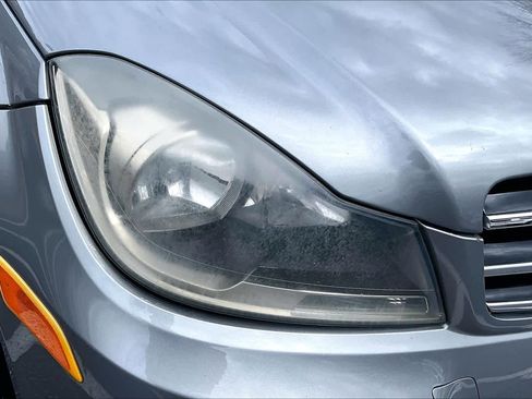 Used 2014 Mercedes-Benz C 250 Sedan image 28