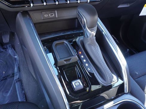 New 2026 GMC Canyon Elevation w/ Convenience Package image 19