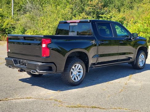 Used 2022 Chevrolet Silverado 1500 RST w/ Convenience Package II AWD/4WD image 5