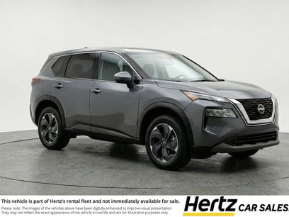 Used 2025 Nissan Rogue SV