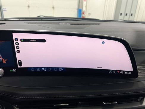 Used 2024 Cadillac XT4 Premium Luxury image 15