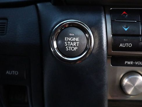 Used 2013 Lexus LS 460 4dr Sedan AWD image 33