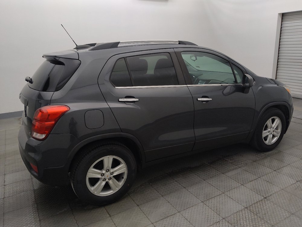 Used 2017 Chevrolet Trax LT w/ LT Convenience Package FWD image 10
