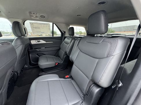 New 2026 Ford Explorer Active w/ Active Comfort Package RWD image 49