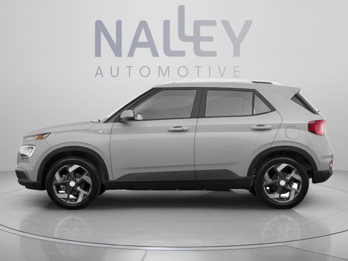 New 2026 Hyundai Venue SEL FWD image 2