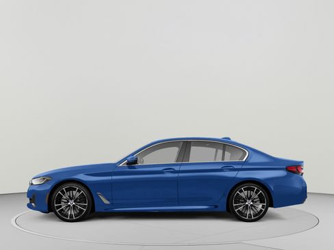 Used 2019 BMW 540i xDrive w/ Executive Package AWD/4WD image 2