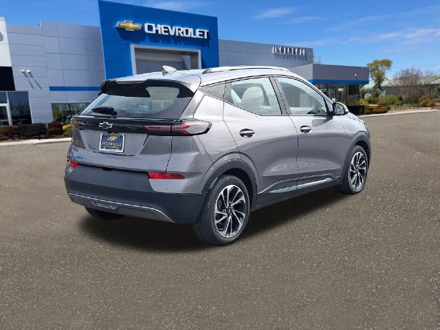 Used 2023 Chevrolet Bolt EUV Premier FWD image 24