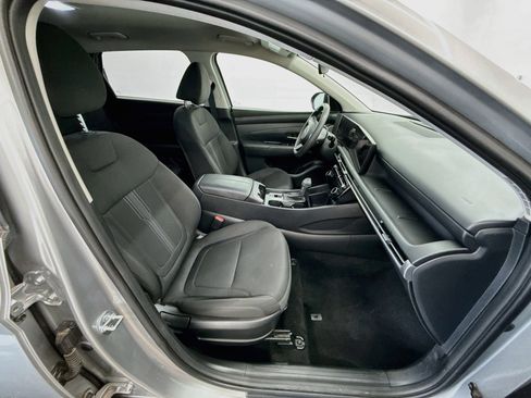 Used 2025 Hyundai Tucson SEL FWD image 32