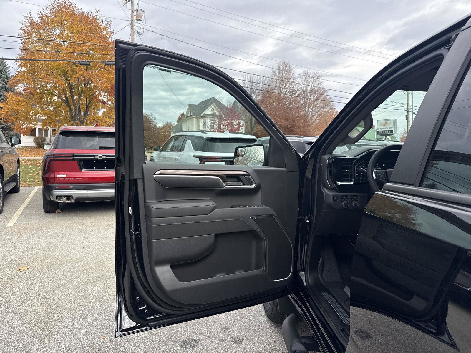 New 2026 Chevrolet Silverado 1500 RST w/ RST Select Package AWD/4WD image 16
