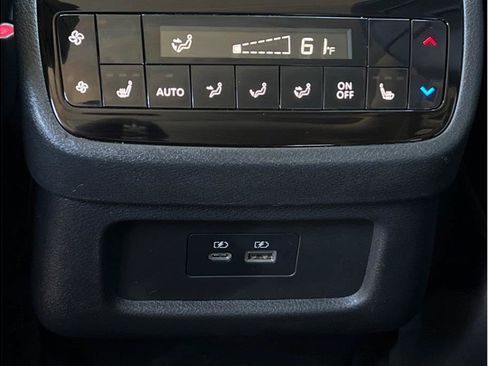 Used 2025 INFINITI QX60 Luxe FWD image 10