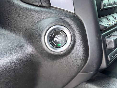 Used 2020 GMC Sierra 1500 SLT w/ SLT Premium Plus Package image 30