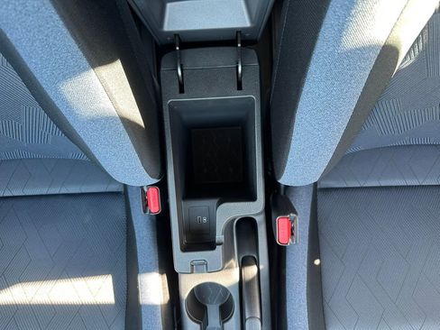 New 2025 Nissan Versa SV w/ Trunk Package image 19