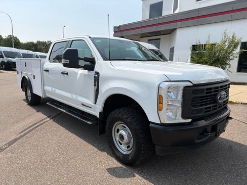 Used 2025 Ford F250 XL w/ XL Off-Road Package AWD/4WD image 2