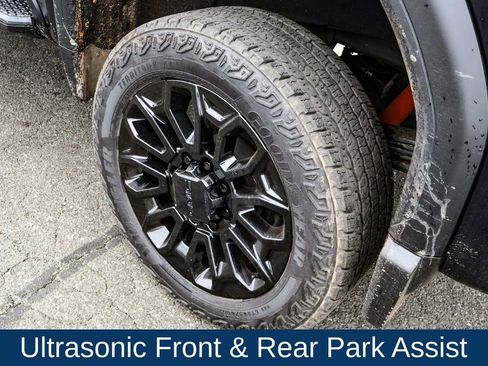 Used 2025 GMC Sierra 2500 Denali Ultimate image 46