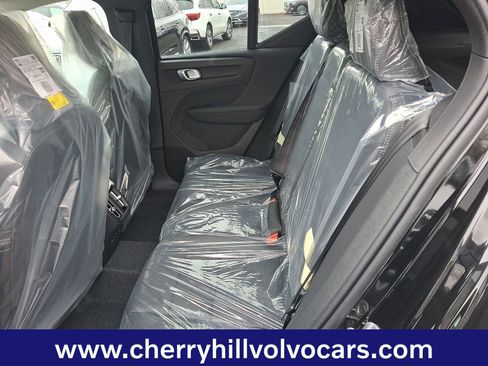New 2026 Volvo XC40 B5 Ultra w/ Protection Package Premier AWD/4WD image 7