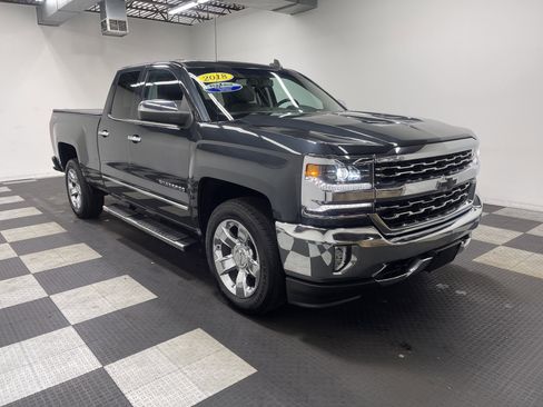 Used 2018 Chevrolet Silverado 1500 LTZ w/ Sport Package image 6