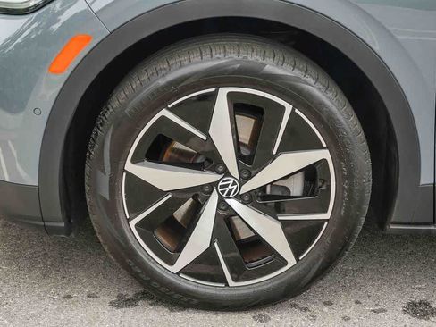 Used 2023 Volkswagen ID.4 S RWD image 10