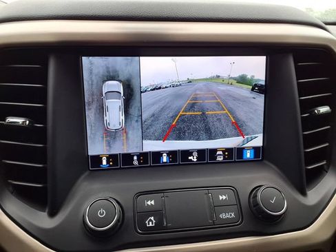 Used 2022 GMC Acadia Denali w/ Denali Technology Package AWD/4WD image 65