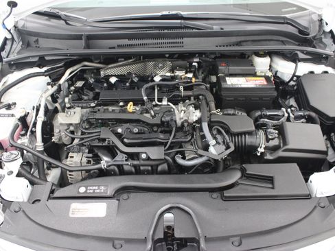 Used 2024 Toyota Corolla LE FWD image 34