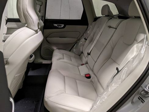 New 2026 Volvo XC60 B5 Ultra w/ Protection Package Premier AWD/4WD image 23