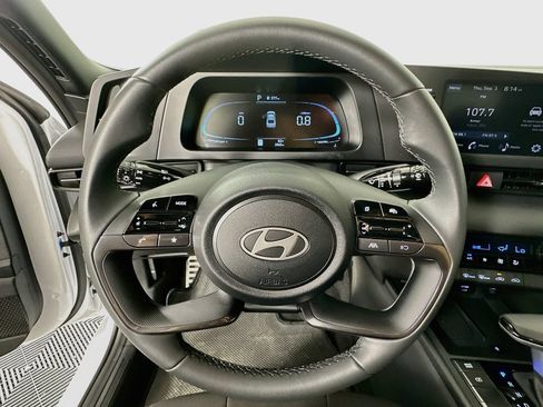 Certified 2026 Hyundai Elantra Sport FWD image 11