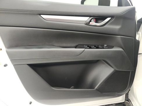 Used 2020 MAZDA CX-5 Touring image 11