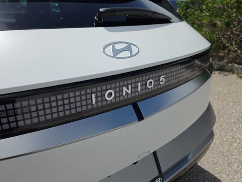 New 2026 Hyundai Ioniq 5 Limited RWD image 13