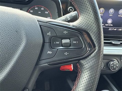 Certified 2024 Chevrolet Trax RS w/ Driver Confidence Package image 27