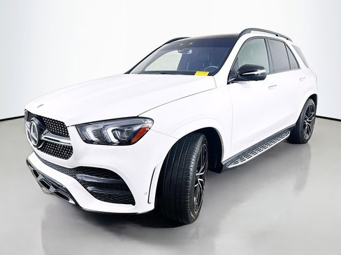 Used 2023 Mercedes-Benz GLE 450 4MATIC image 3