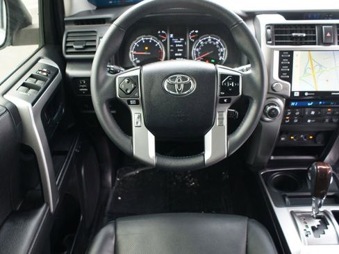 Used 2022 Toyota 4Runner Limited image 5