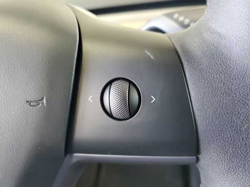 Used 2023 Tesla Model 3 Performance AWD/4WD image 25