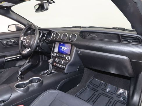 Used 2020 Ford Mustang Convertible RWD image 43
