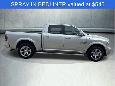 Used 2018 RAM 1500 Laramie w/ Convenience Group AWD/4WD image 8